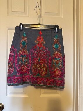 entro Embroidered Mini Skirt in Gray with Pink & Teal Accents
